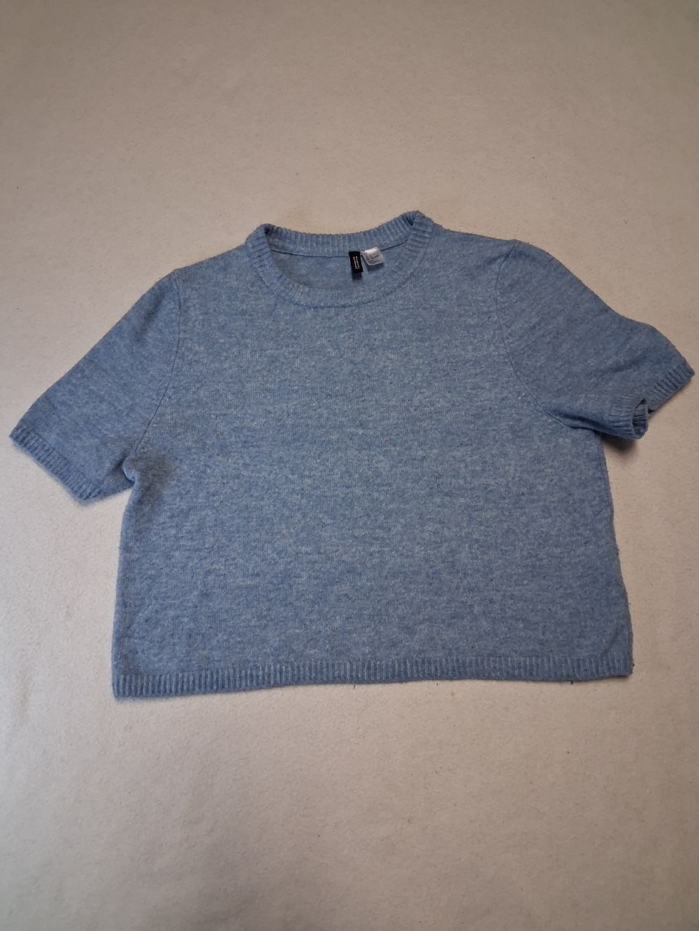 4/20$ Divided Light Blue Short Sleeve Sweater Tee